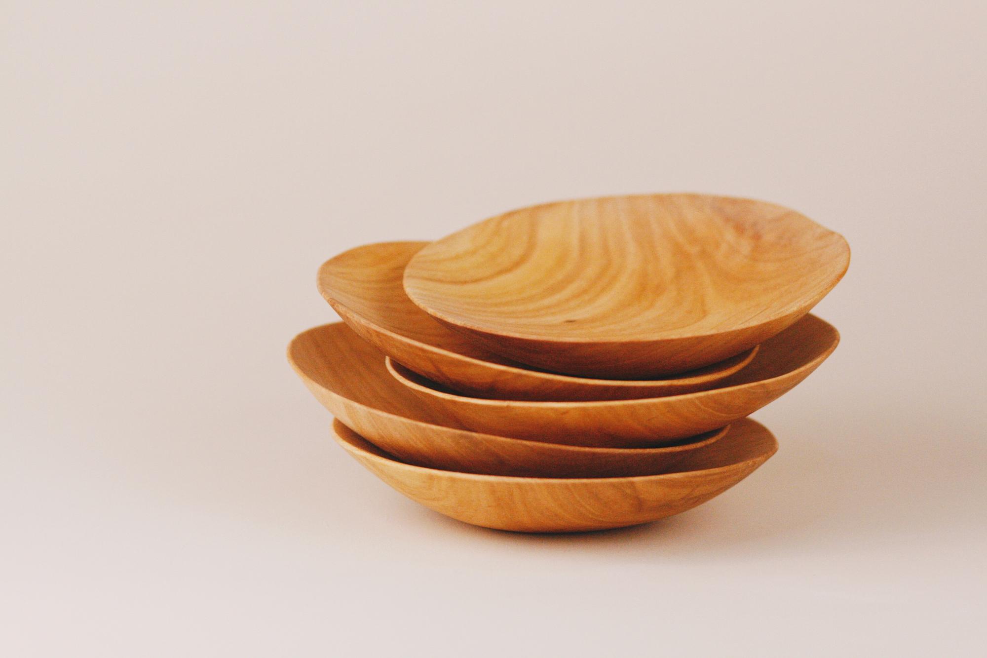 Блюдца, вишня