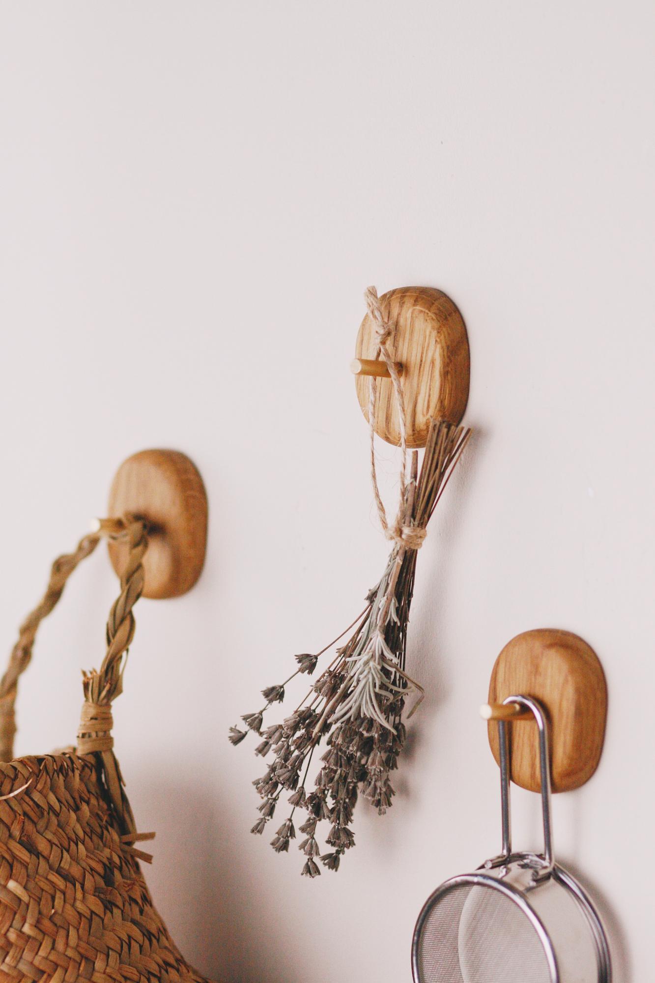 Крючки самоклеящиеся интерьерные 3 шт.