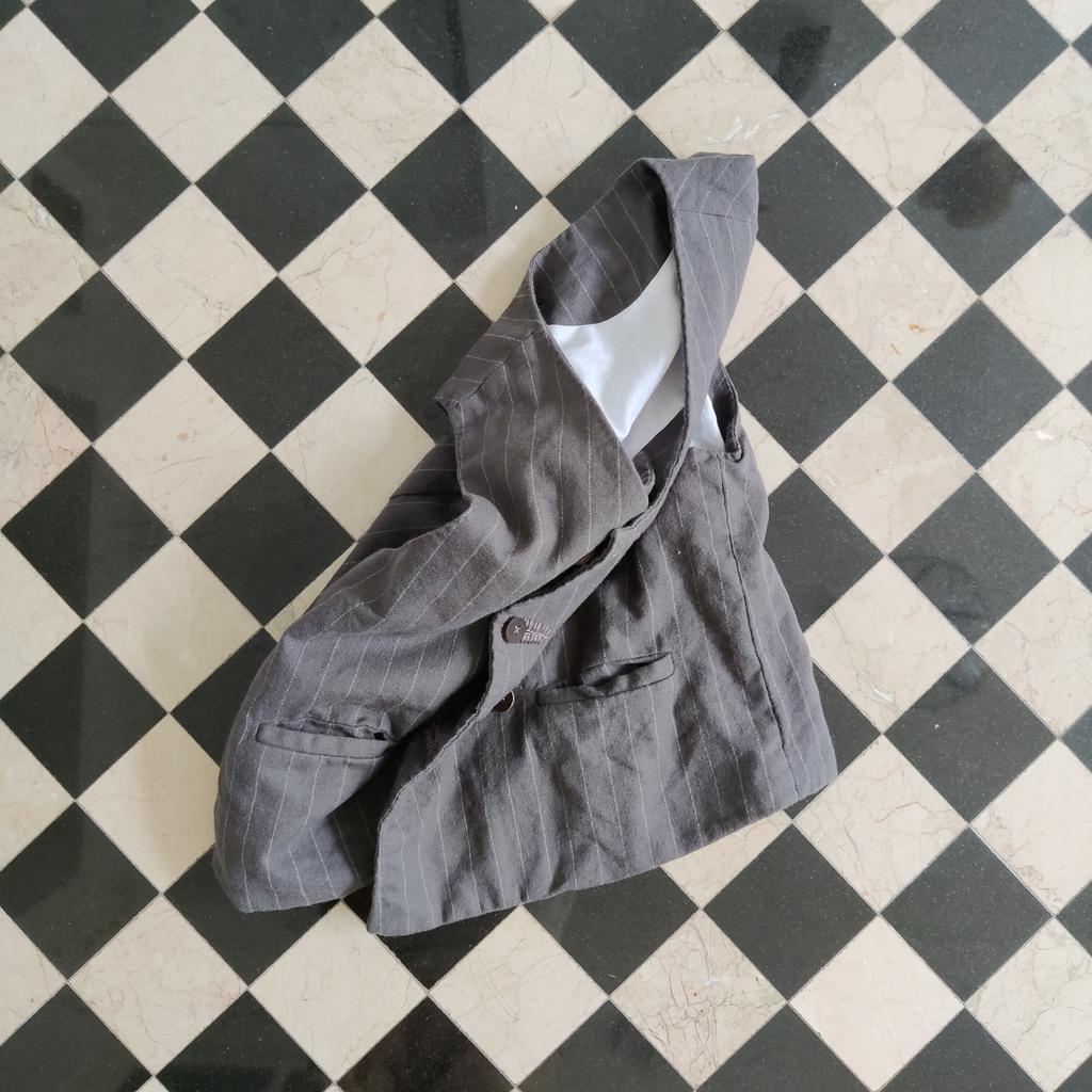 Zduhach's vest sewn by the Serbia's last traveling tailor