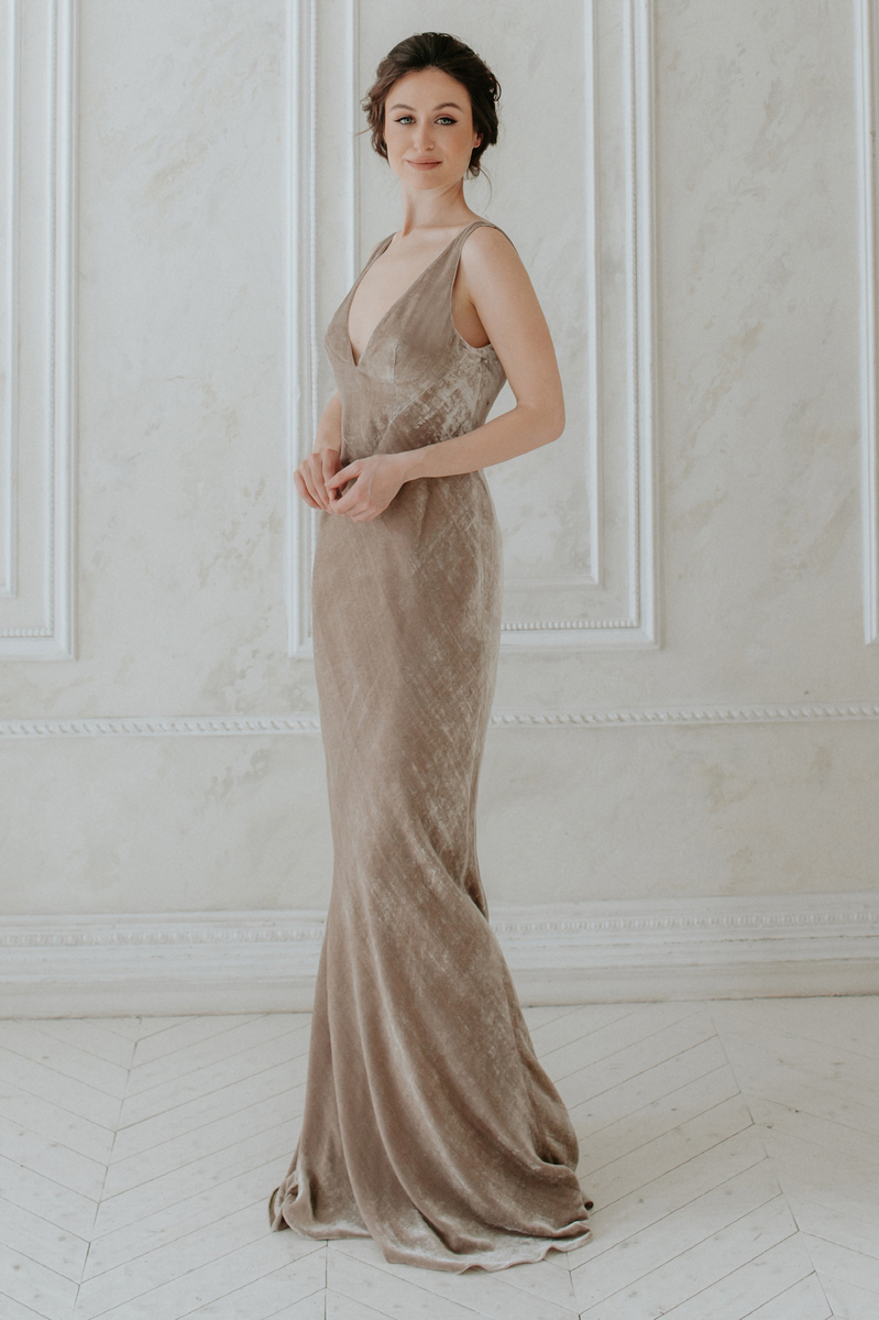 вечернее бархатное платье Ширди