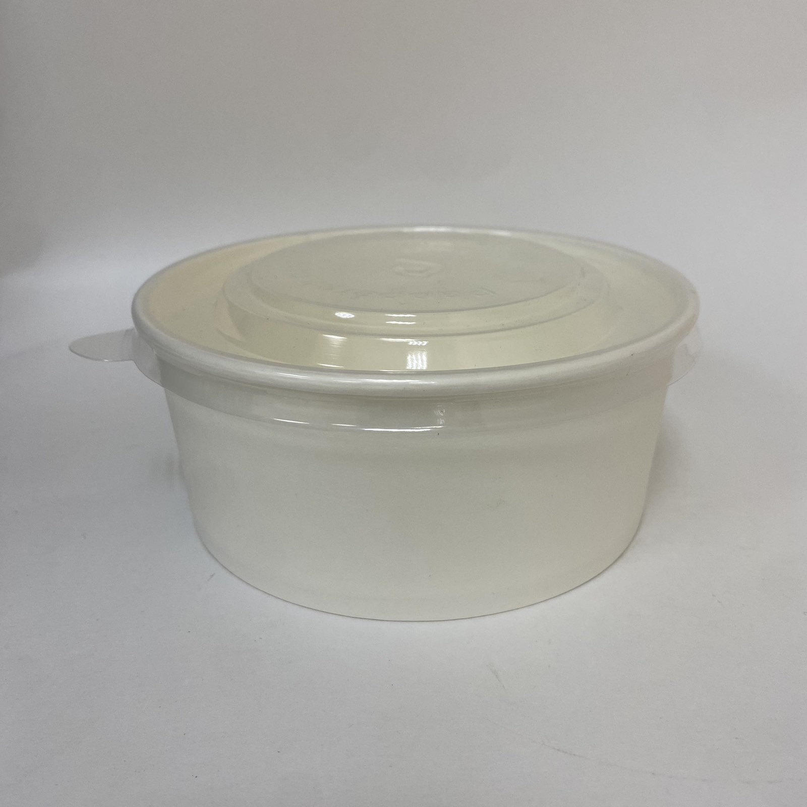 Контейнер бумажный 550 мл, в комплекте с крышкой PP, белый, 50 штук/упак.