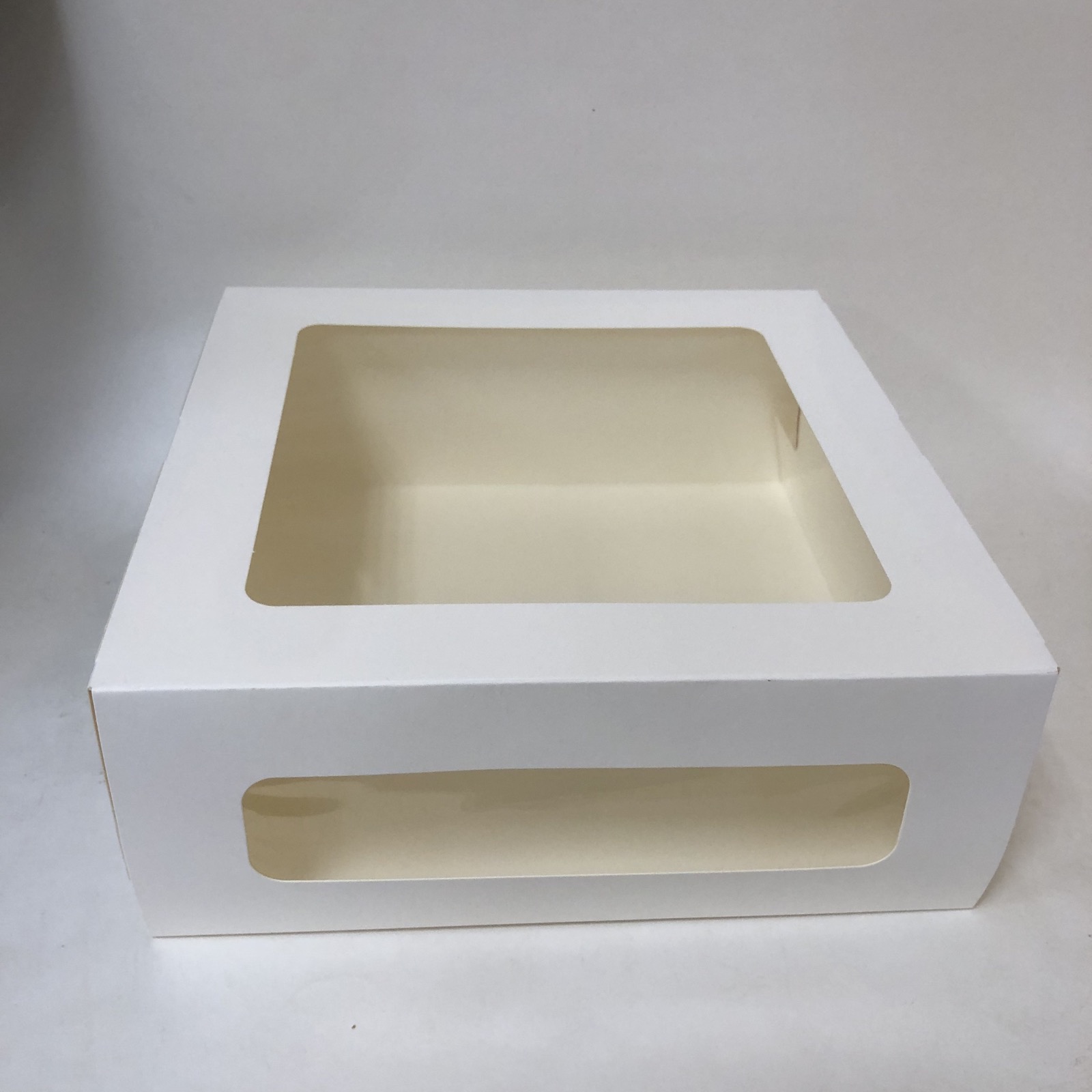 Коробка для торта с окном, 260х260х100мм, белая, 15 штук/упак