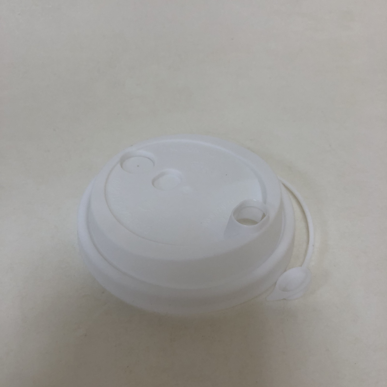 Крышка  ФЛИП ТОП 90 мм, белая, КАШТАН, 50 штук/упак.