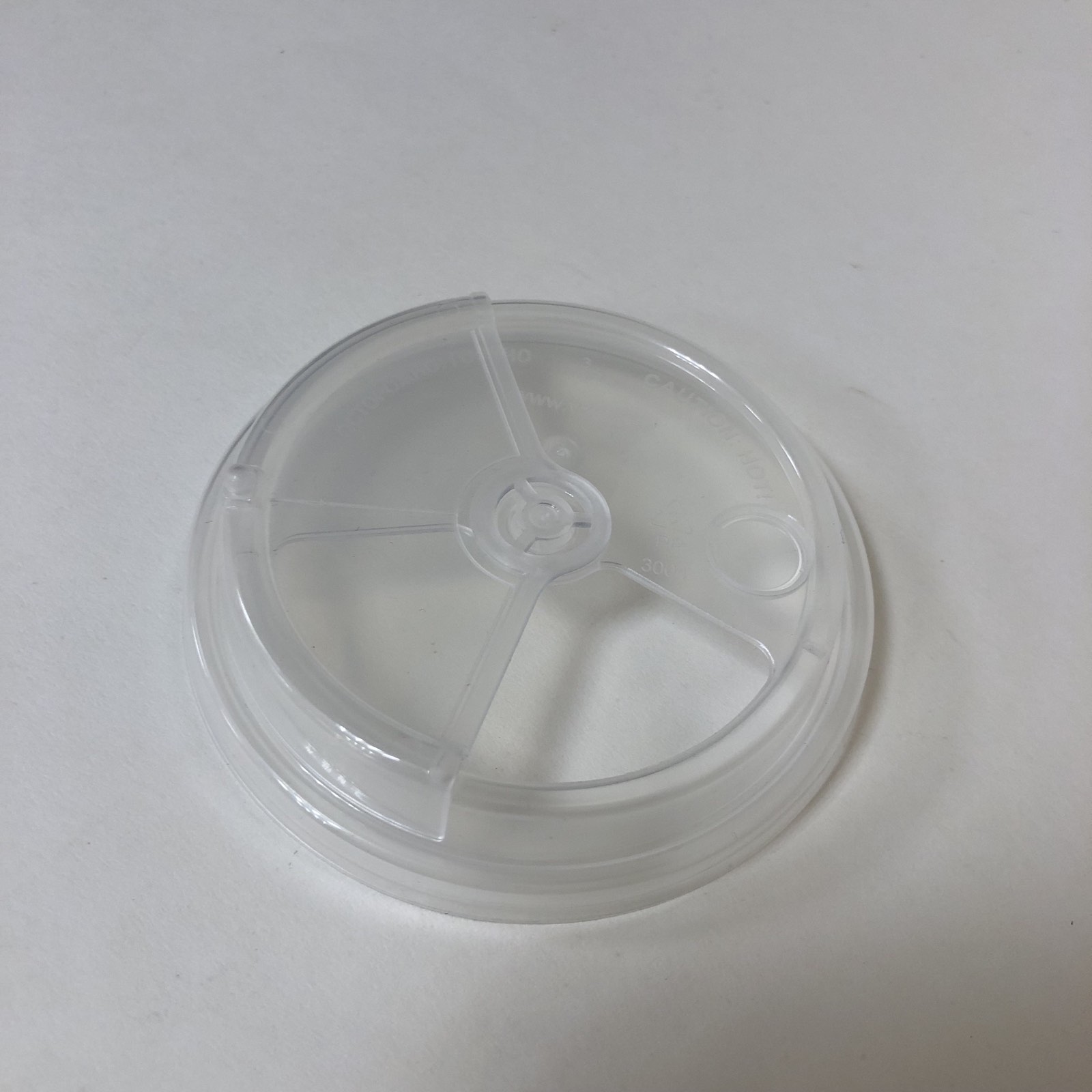 Крышка  для стакана тип Б, 90 мм в комплекте с заглушкой, прозрачная, 50 штук/упак.