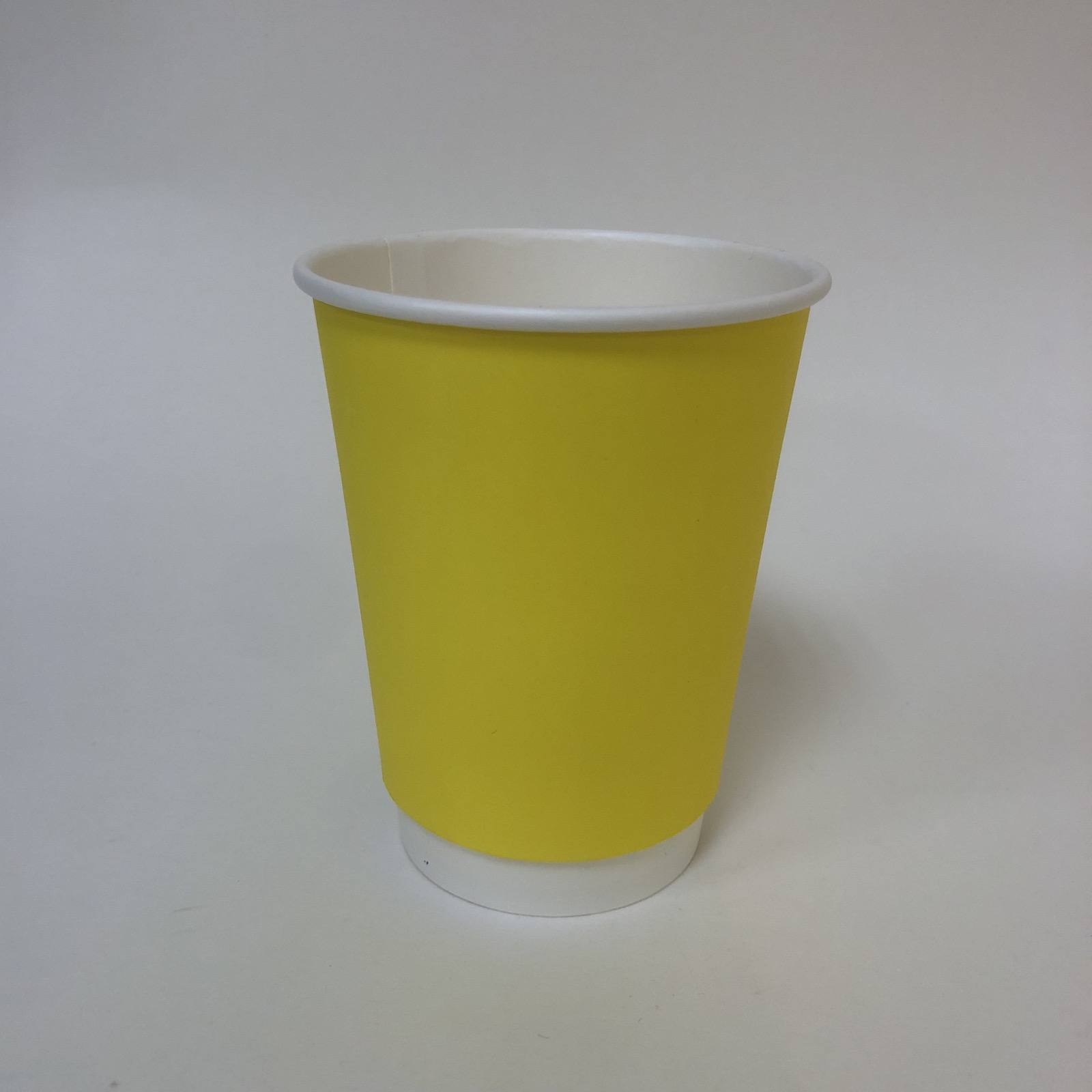 Стакан бумажный 350/400 мл «Желтый», двухслойный, 15 штук/упак.