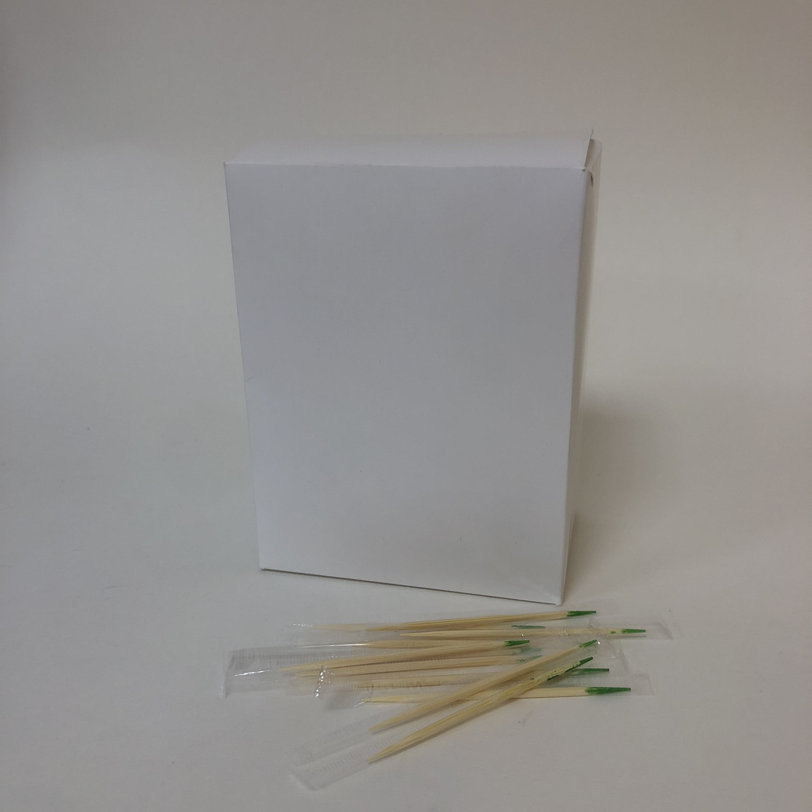 Зубочистки в индивидуальной прозрачной ПЭ упаковке с ментолом, 1000 штук/упак.