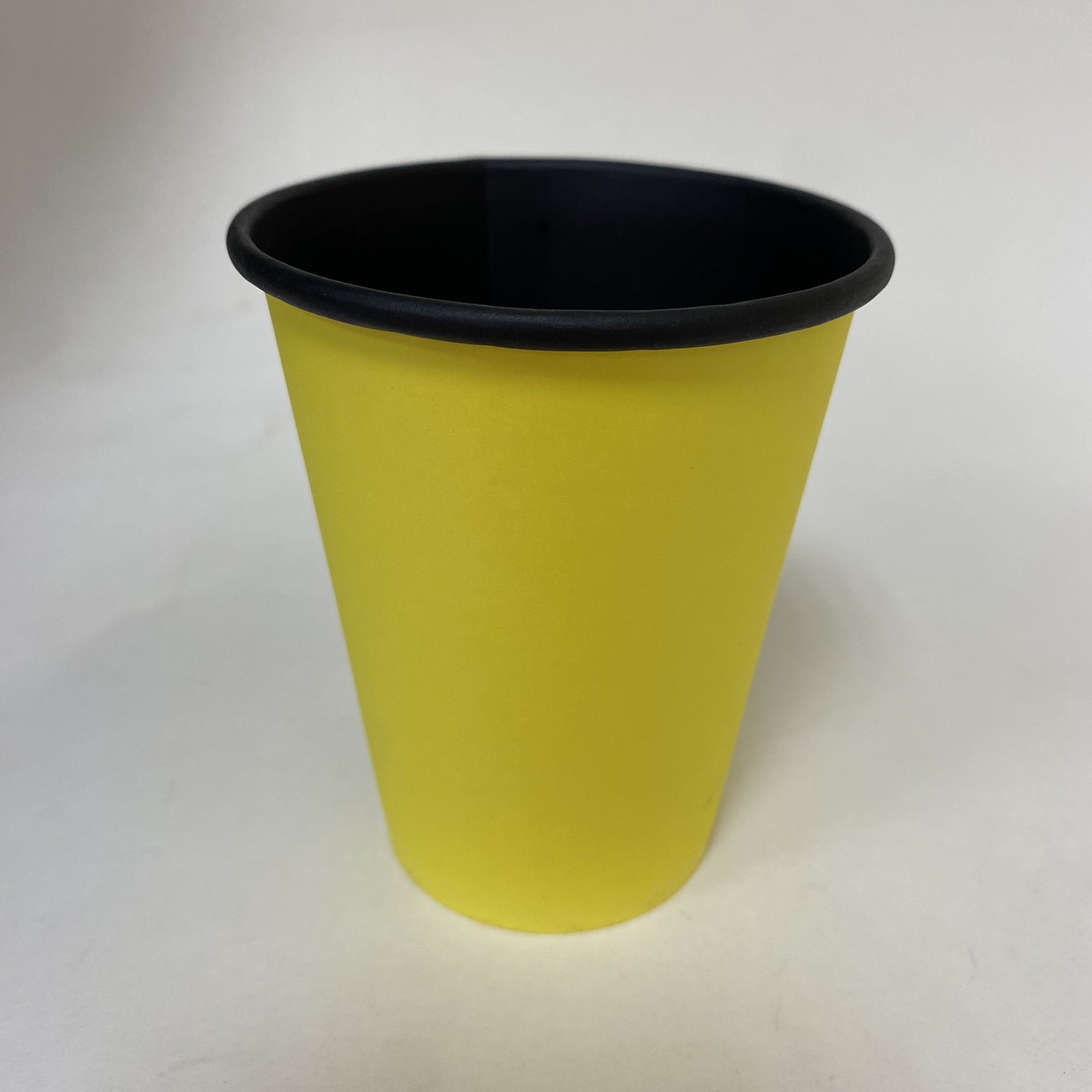 Стакан бумажный 250/270 мл «Желтый/черный», 40 штук/упак (ГеккоКапс)