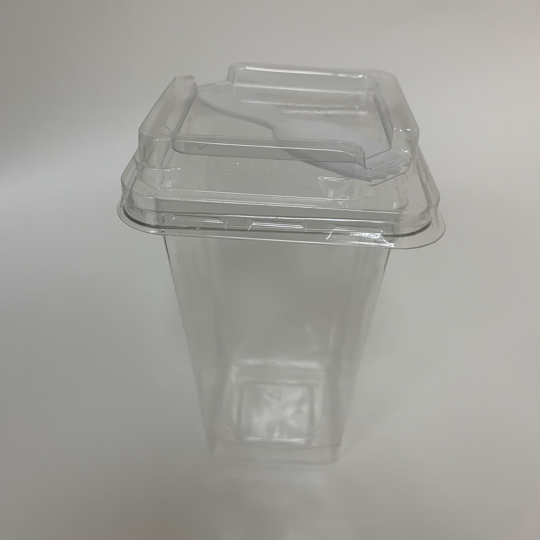 Форма для десерта  с крышкой, 450 мл, 360 компл/упак.