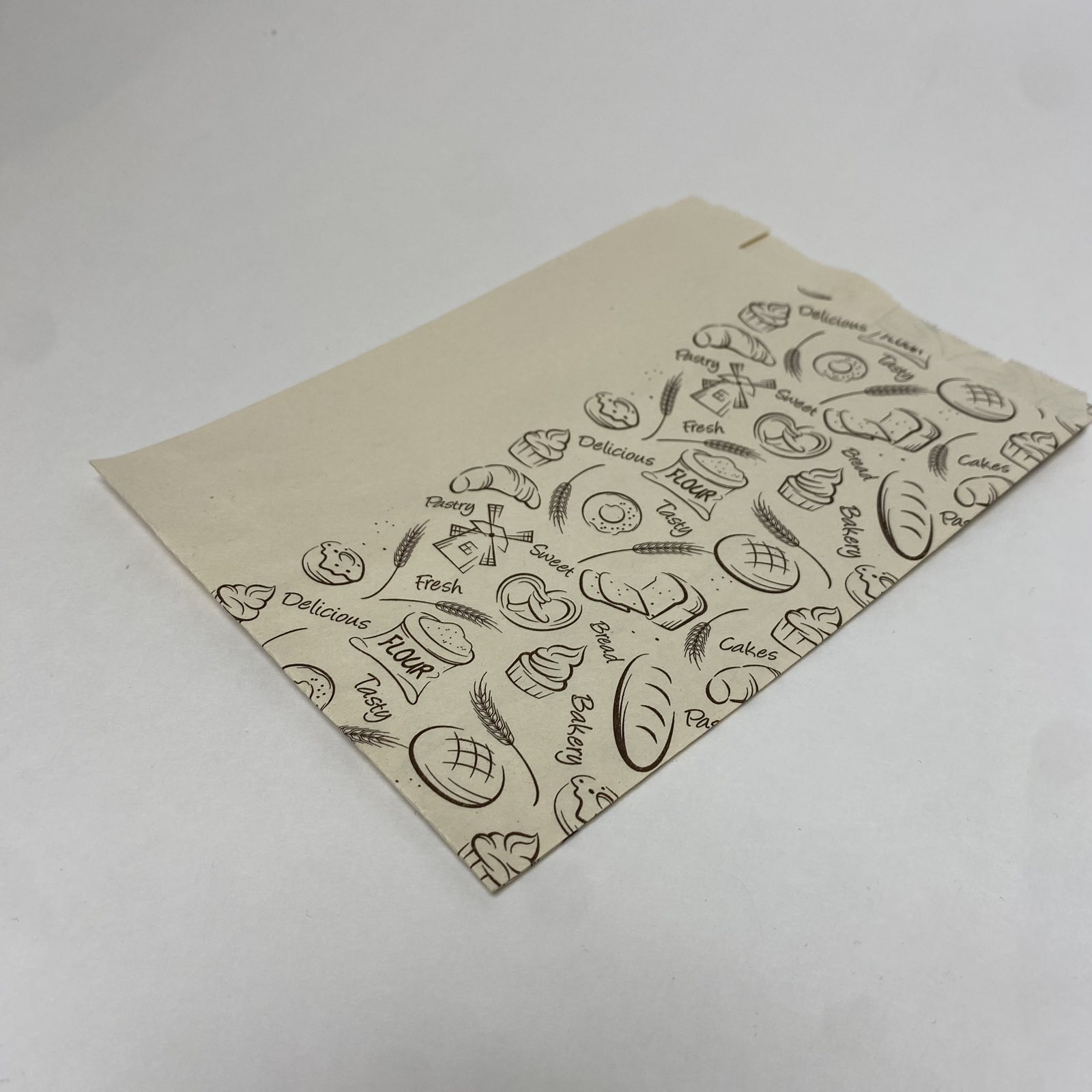 Пакет бумажный 140*60*300 мм, кремовый с дизайном "ВЫПЕЧКА", РФ, 50 штук/упак.