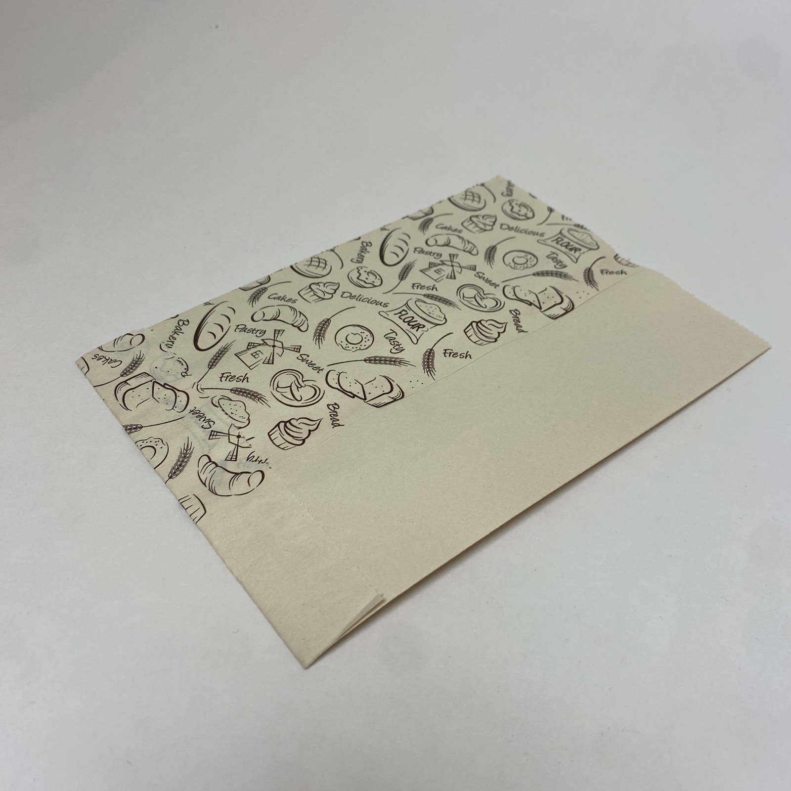 Пакет бумажный 140*60*200 мм, кремовый с дизайном "ВЫПЕЧКА", РФ, 50 штук/упак.