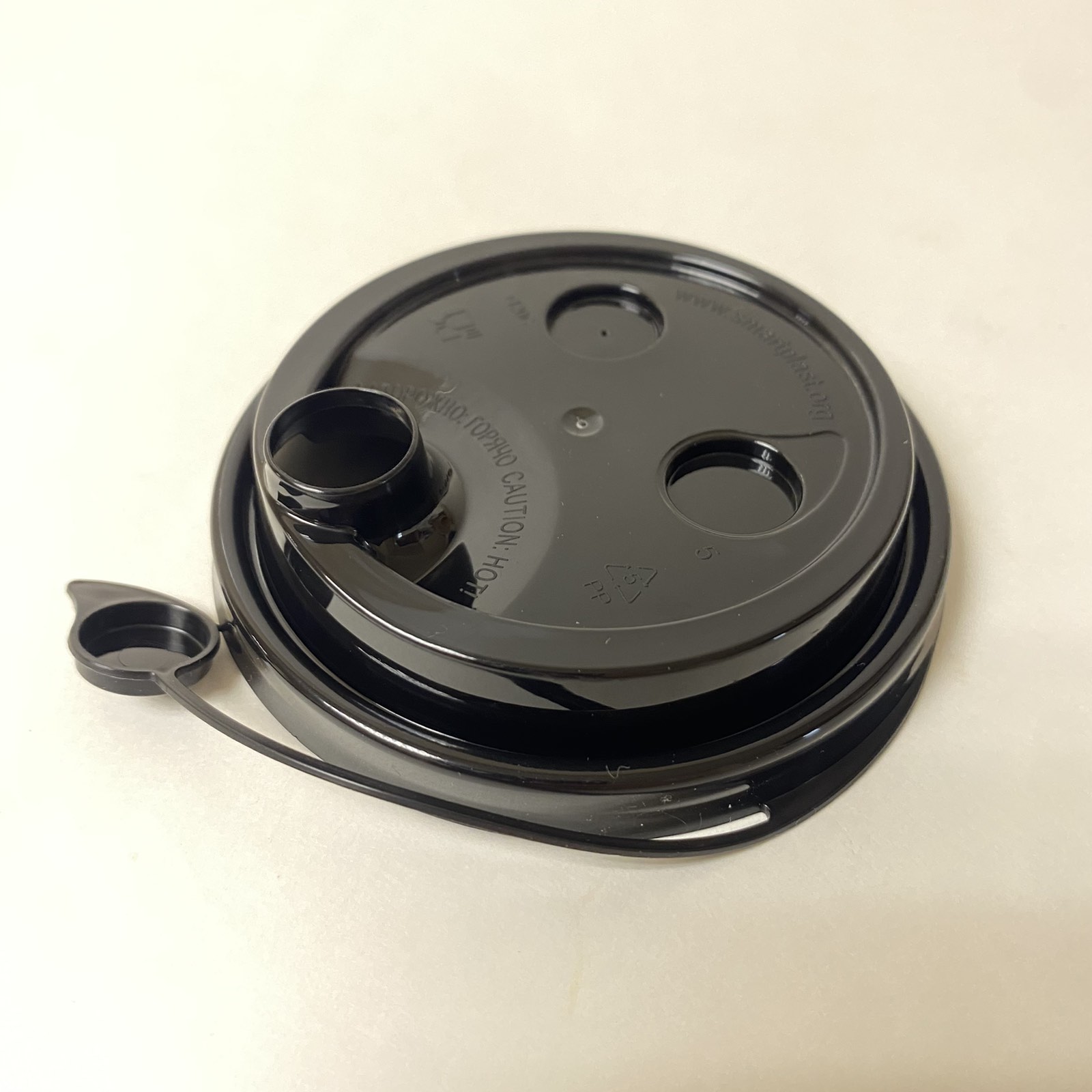 Крышка  ФЛИП ТОП 80 мм, СМАРТПЛАСТ Черная, 50 штук/упак.