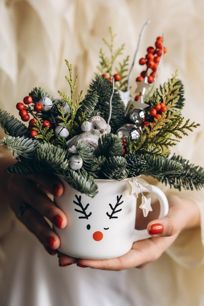 НОВОГОДНЯЯ КРУЖКА