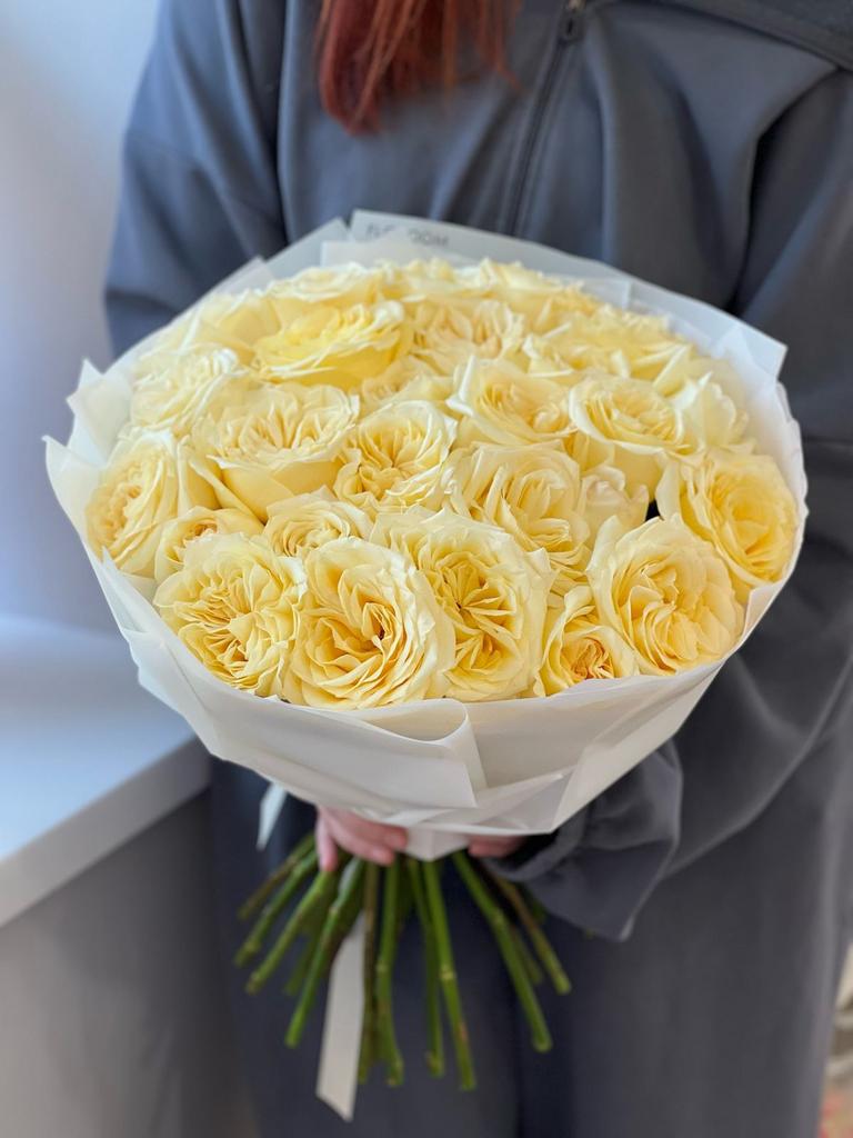 БУКЕТ ИЗ РОЗ (Candlelight)