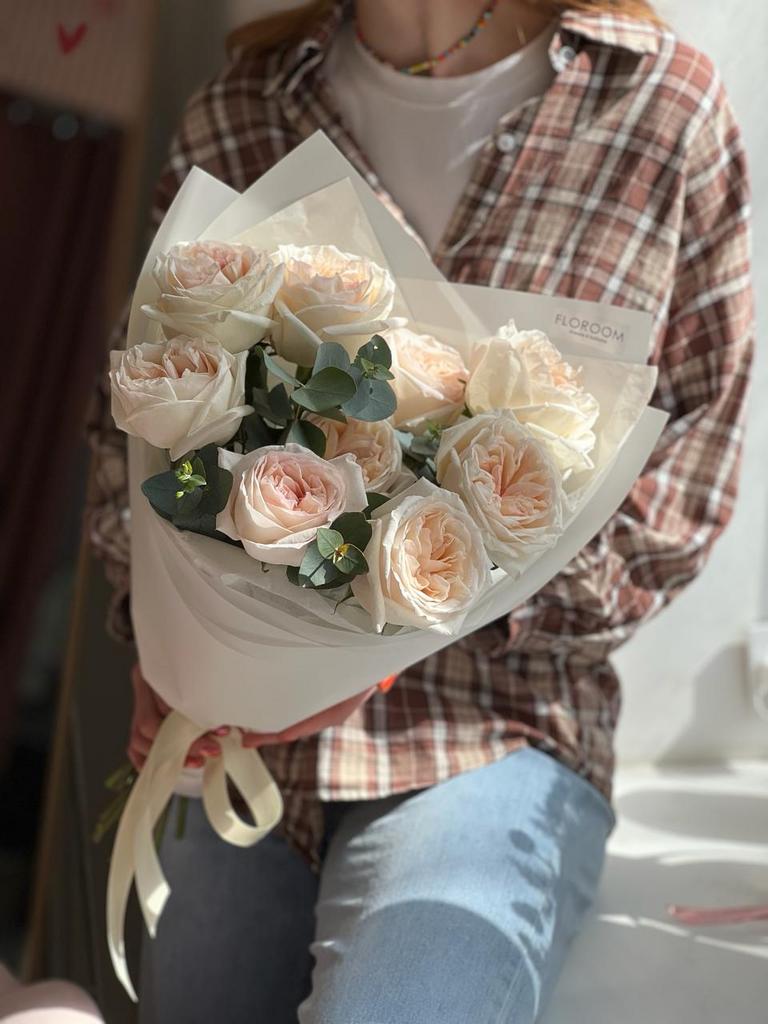 БУКЕТ ИЗ РОЗ (White O'Hara / Playa Blanka)