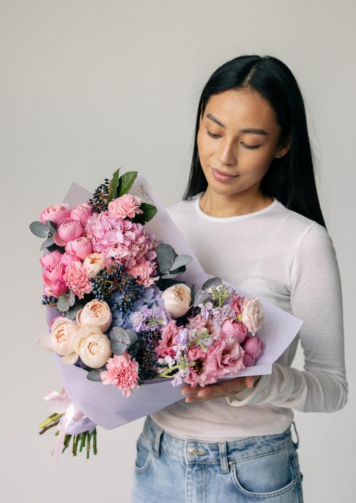 АКВАРЕЛЬНЫЙ БУКЕТ ДЛЯ МАМЫ