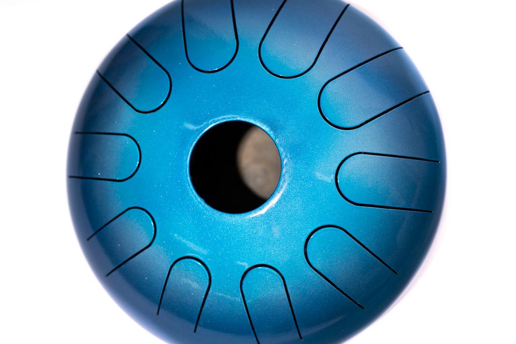 Steel tongue drum 