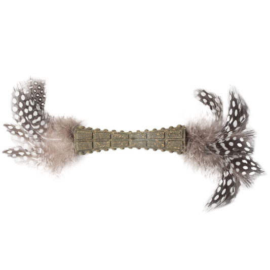 GiGwi Игрушка для кошек Спрессованная кошачья мята с перьями 8см, серия JOHNNY STICK