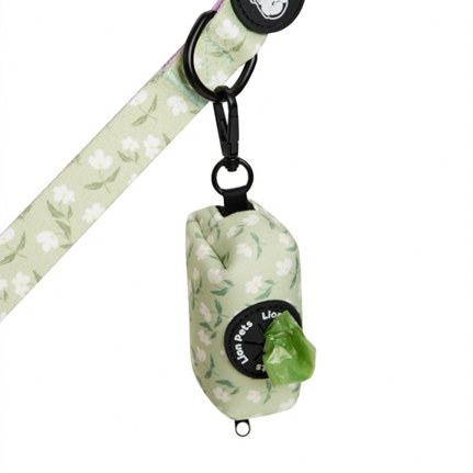 LionPets сумочка-диспенсер для уборки за животными (Цветы)