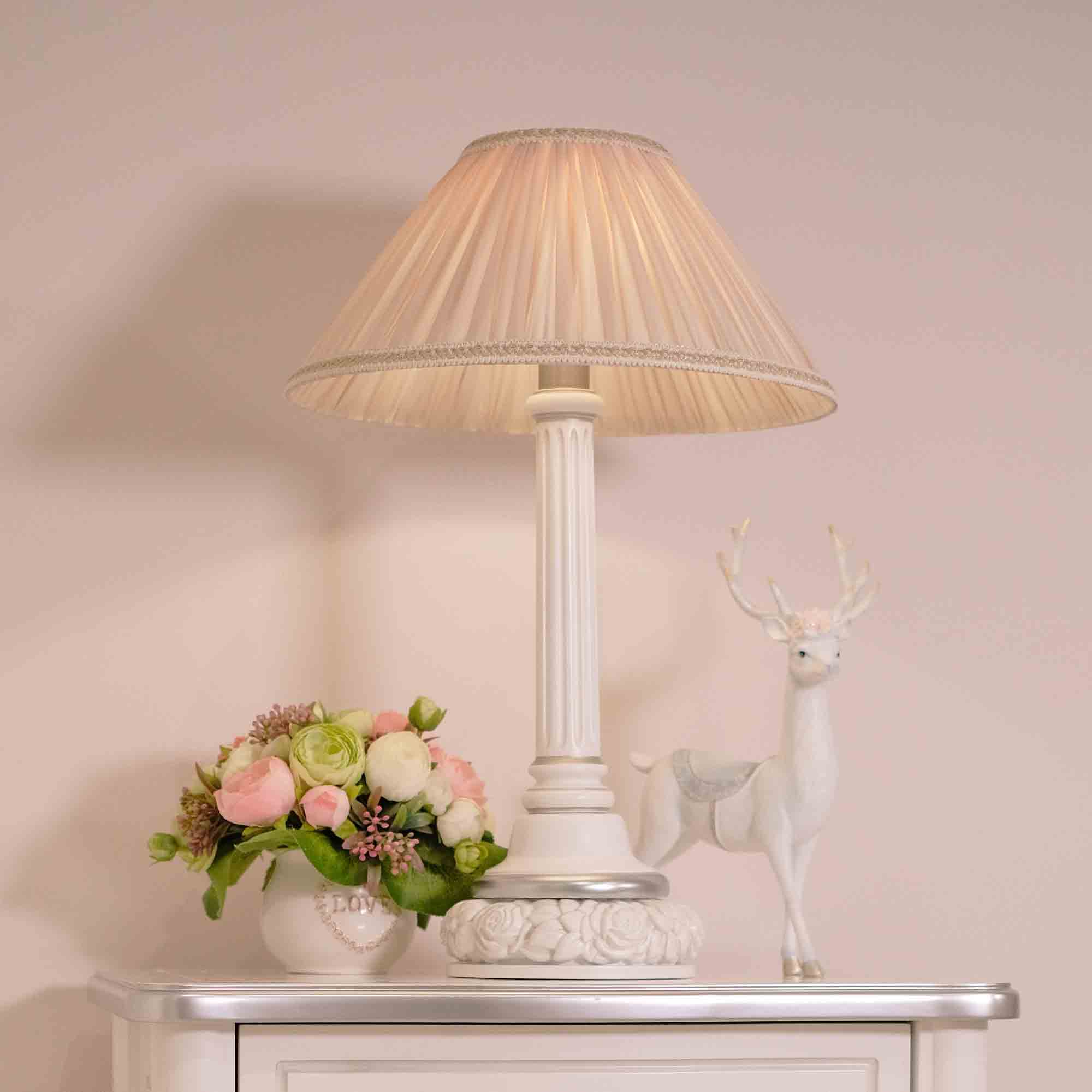 Лампа настольная "Saviano"