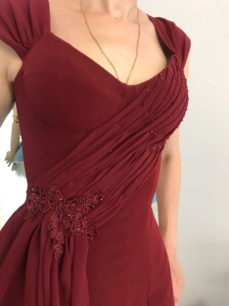 Платье со встроенным корсетом