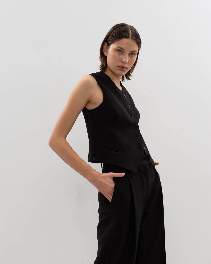 Жилет, черный