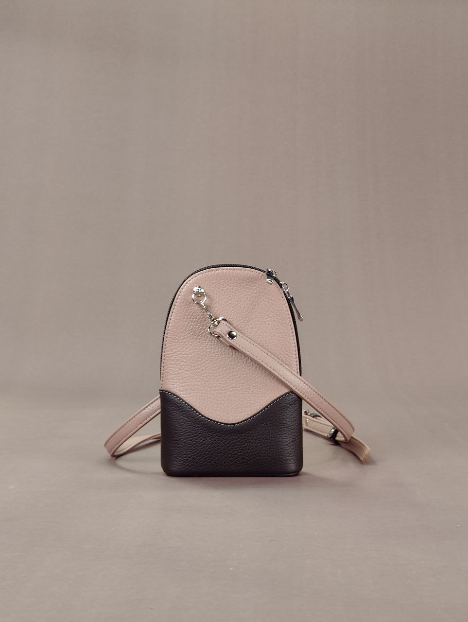Сумка для телефона "Star" черная+капучино с розовинкой