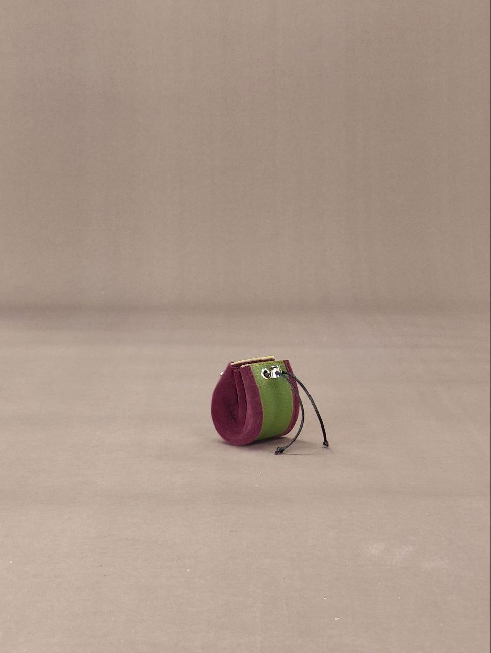 Сумочка для наушников бордо+зеленый