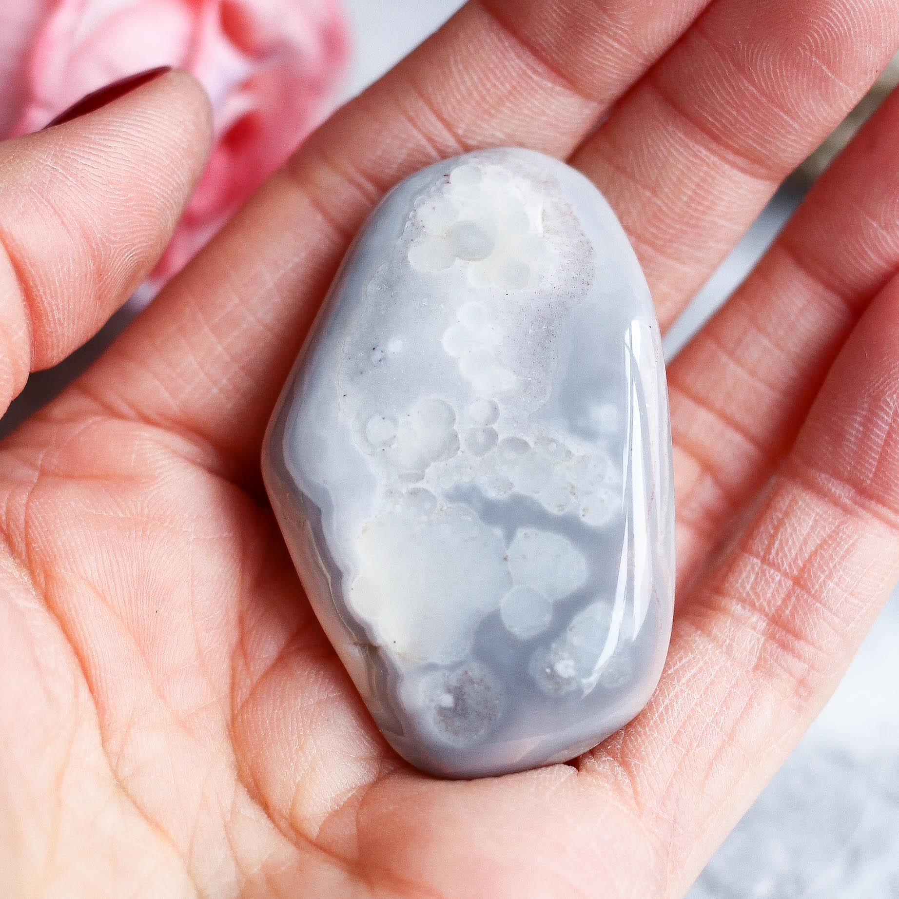 Ботсванский агат в форме гальки