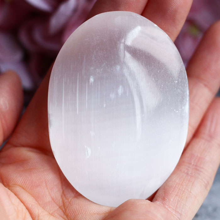 Селенит в форме гальки