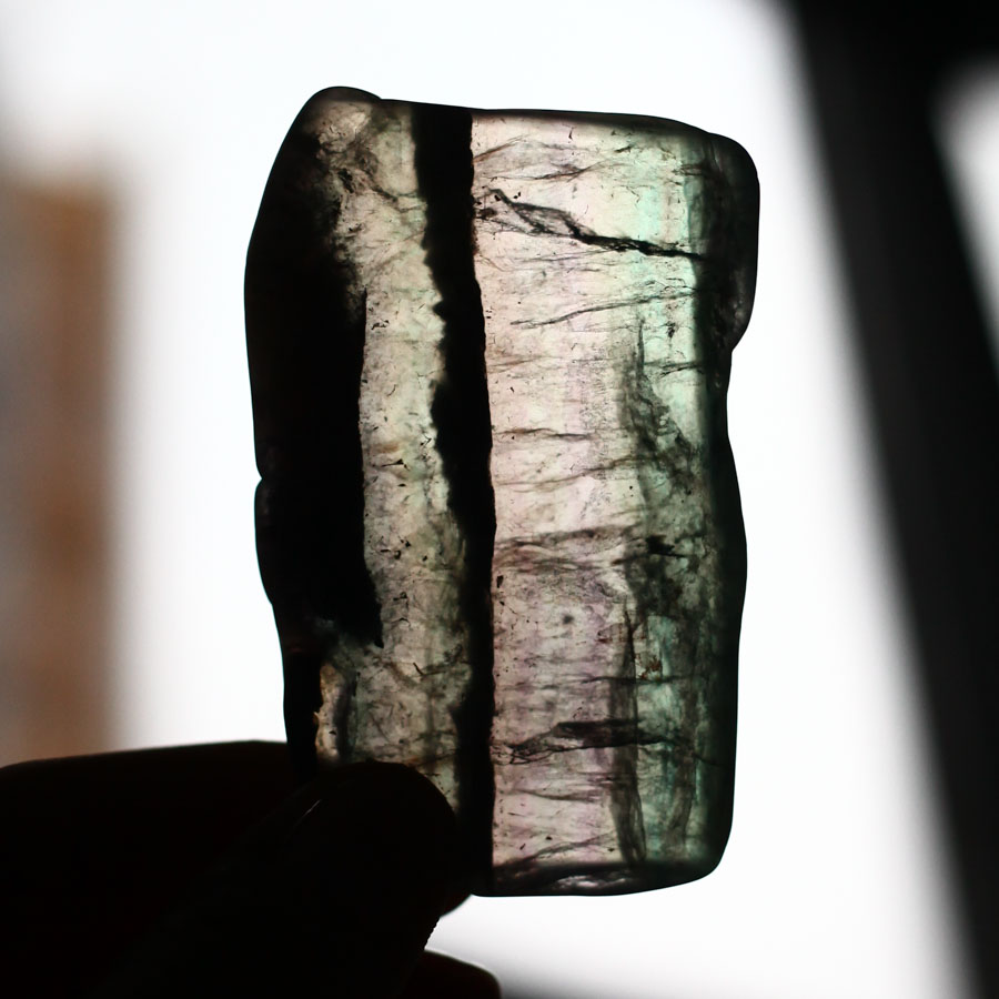 Срез флюорита