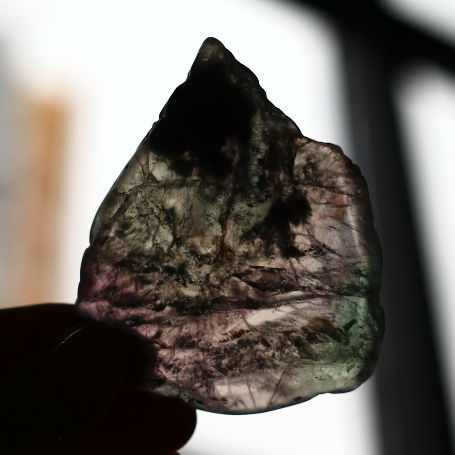 Срез флюорита