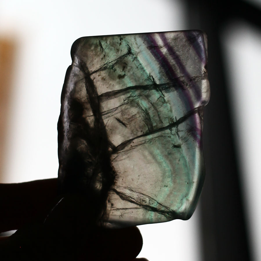 Срез флюорита