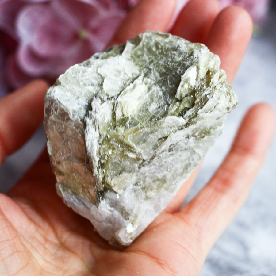 Мусковит (сросток кристаллов)