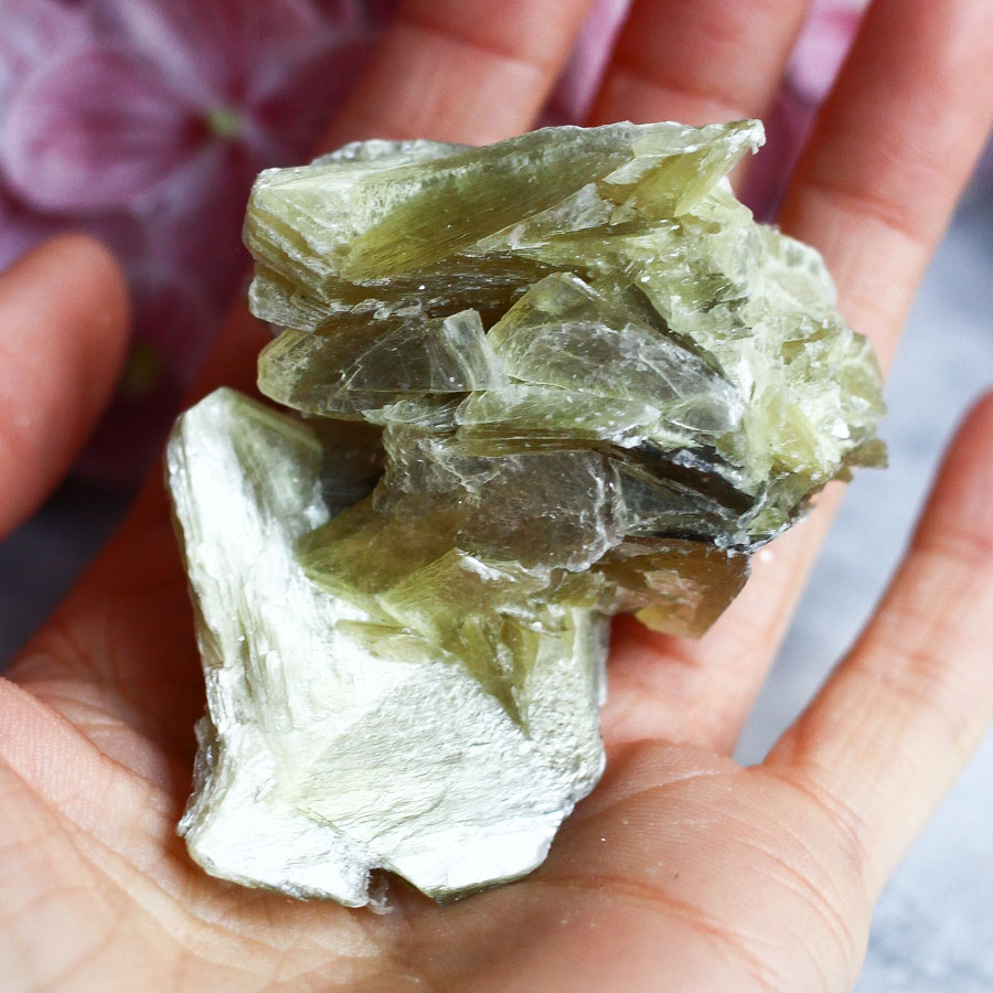 Мусковит (сросток кристаллов)