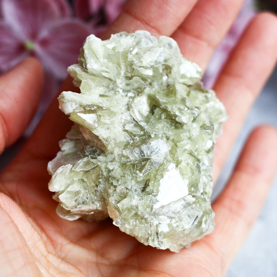 Мусковит (сросток кристаллов)