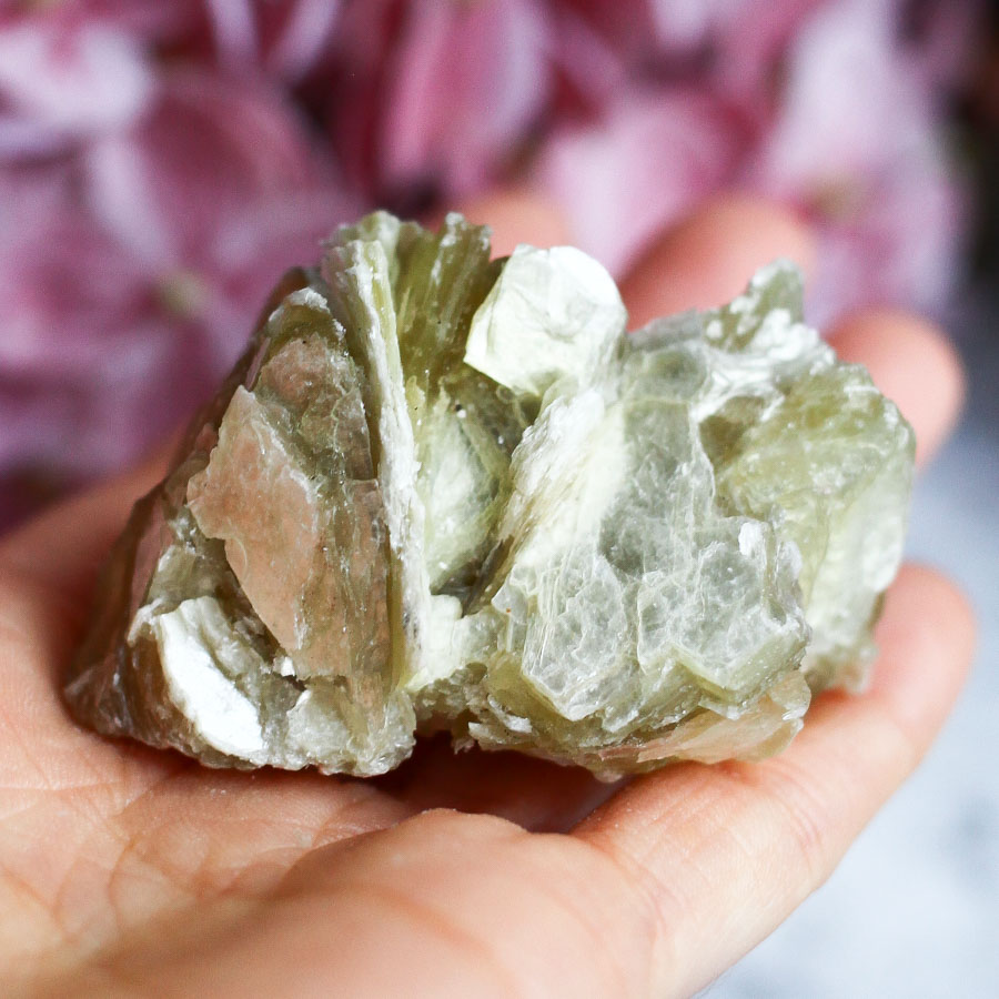 Мусковит (сросток кристаллов)