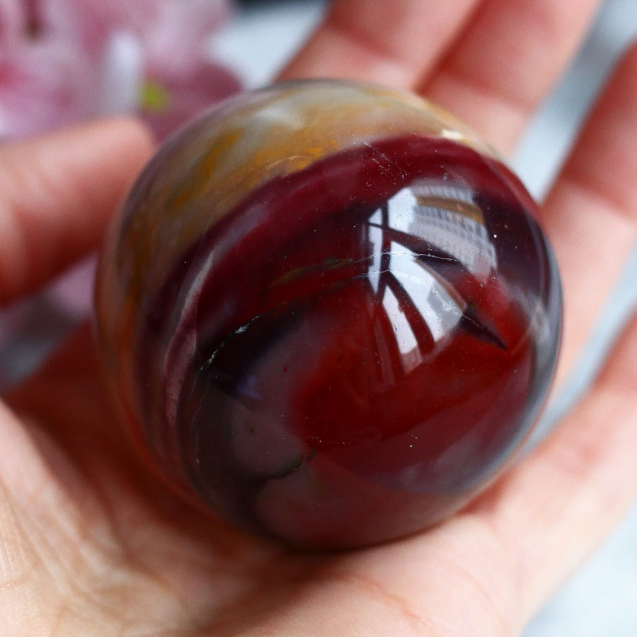 Мукаит в форме шара