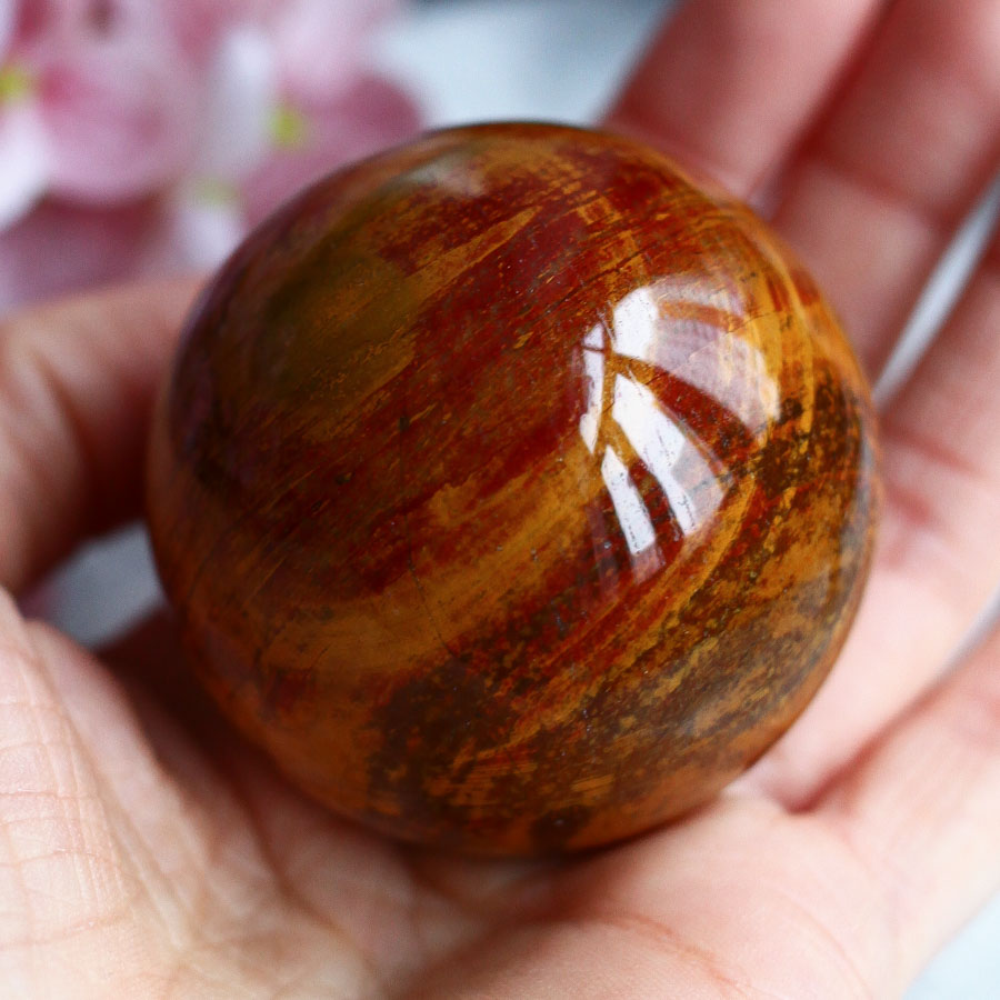 Мукаит в форме шара