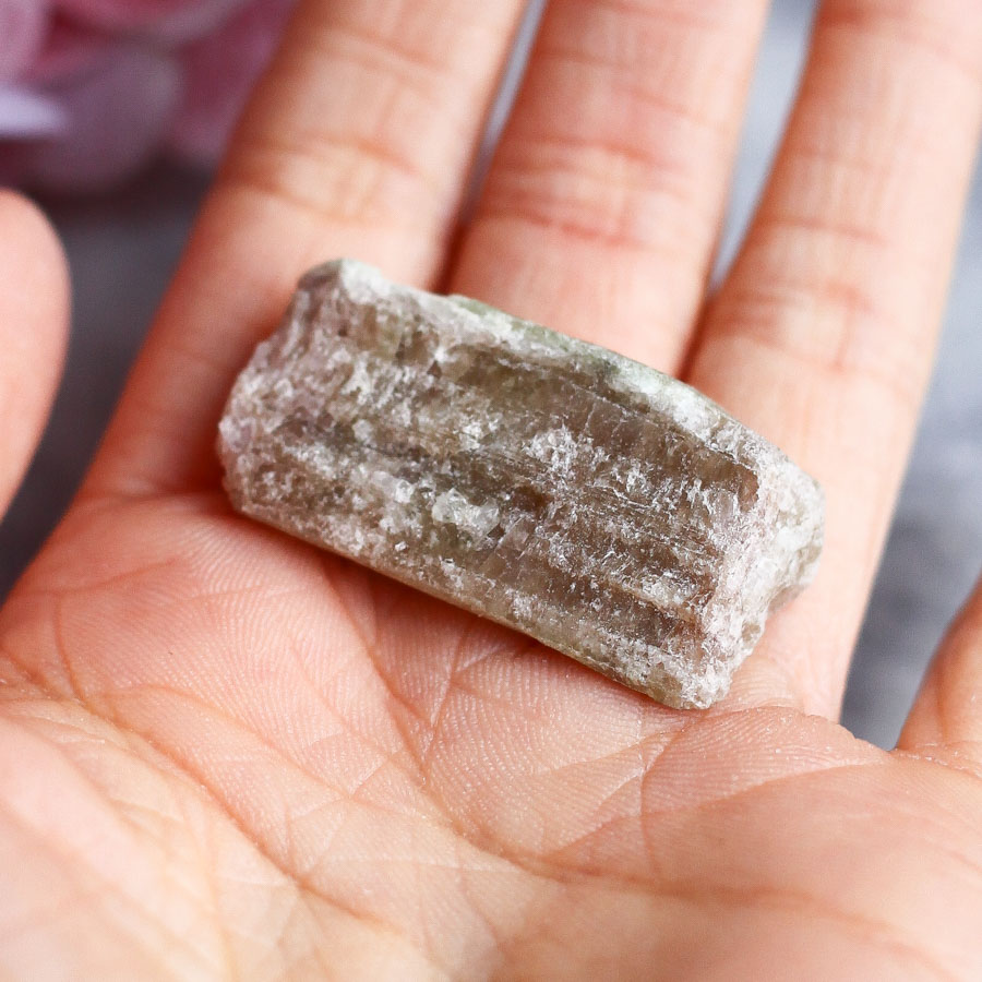 Арбузный турмалин необработанный