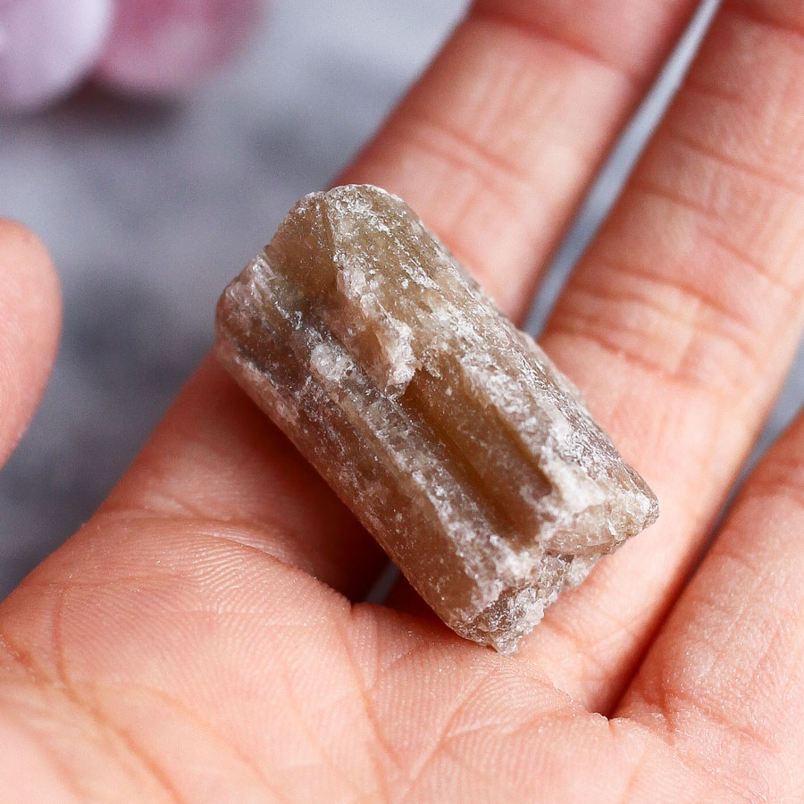 Арбузный турмалин необработанный