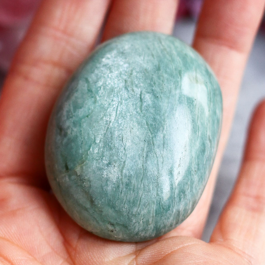 Амазонит в форме гальки
