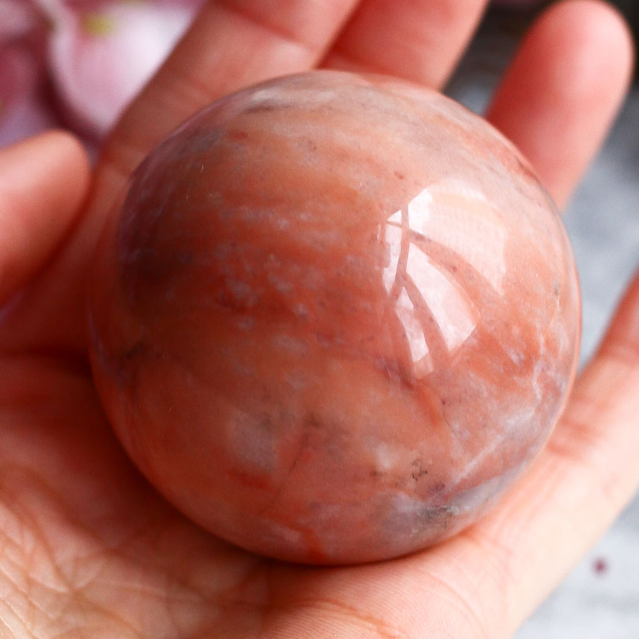 Персиковый авантюрин в форме шара