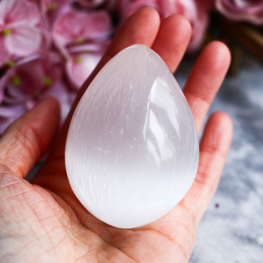 Селенит в форме яйца