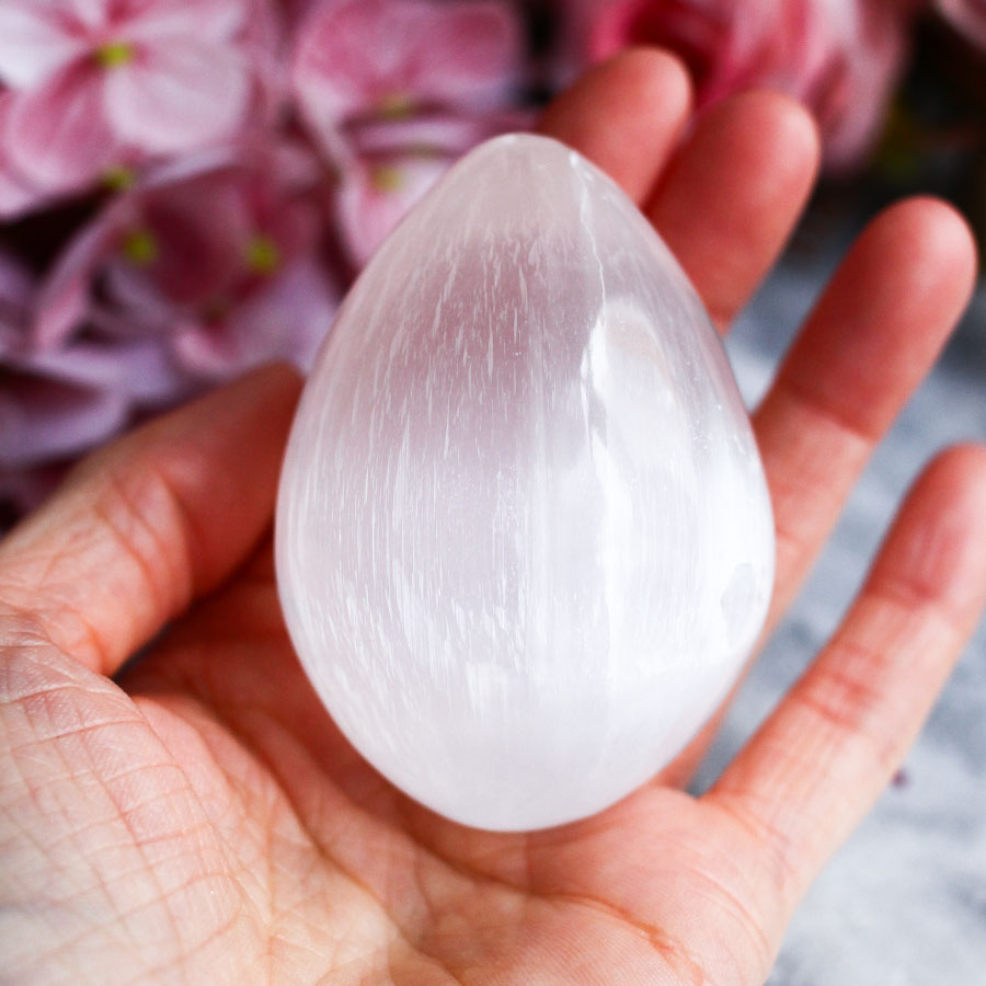 Селенит в форме яйца