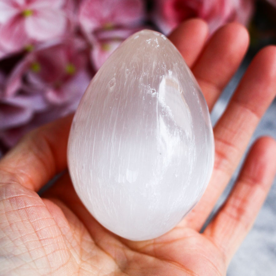 Селенит в форме яйца