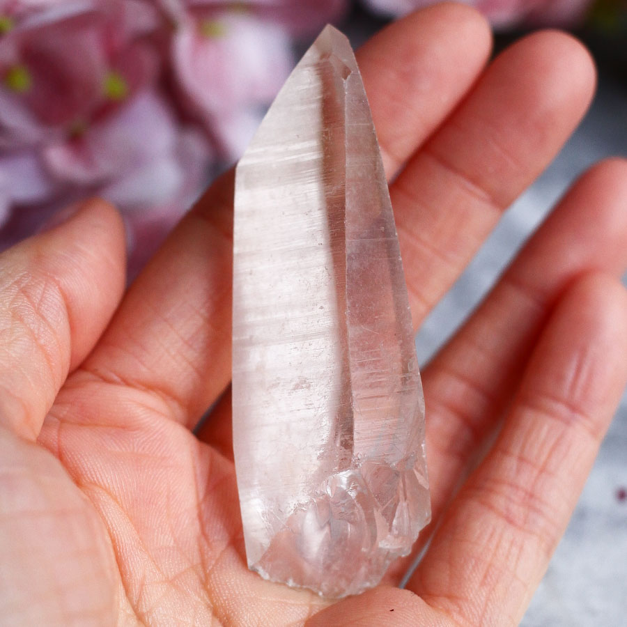 Кристалл дымчатого кварца ("лемурийский кварц")