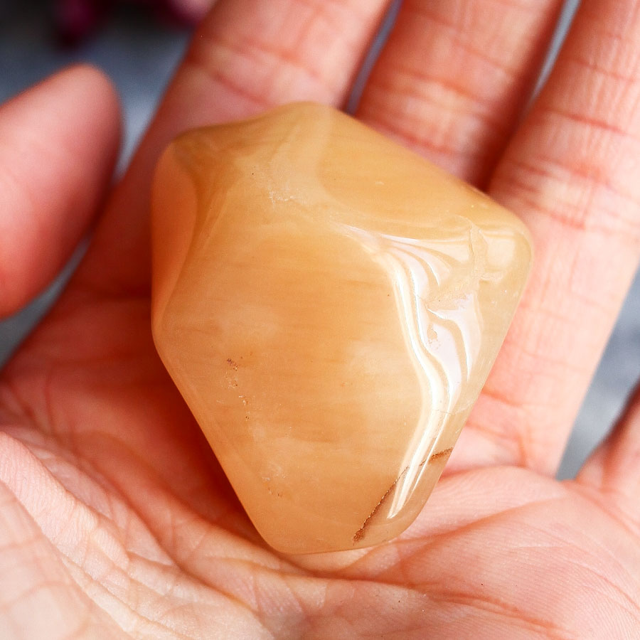 Желтый авантюрин в форме гальки