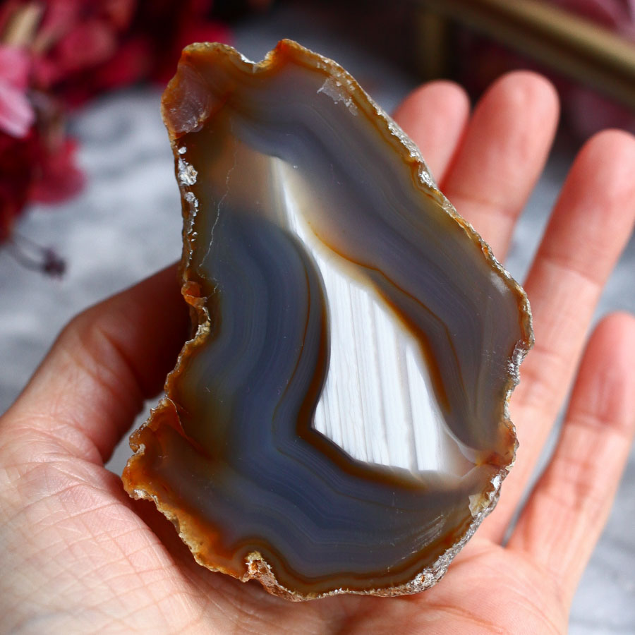 Срез миндалины агата