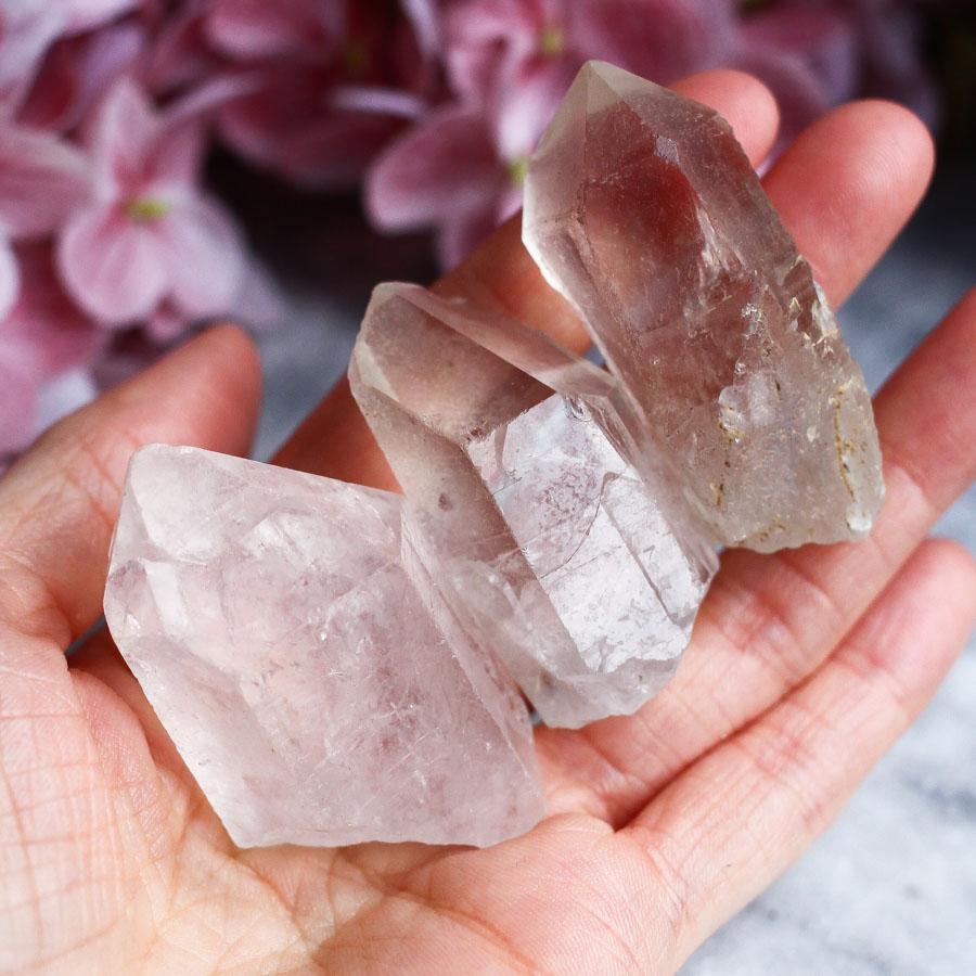 Набор из трех кристаллов горного хрусталя