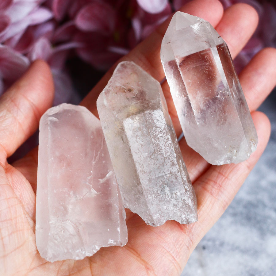 Набор из трех кристаллов горного хрусталя